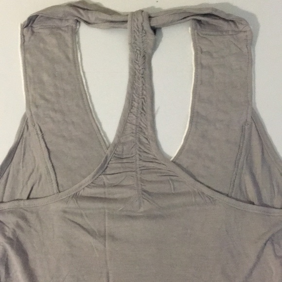 Woman’s Embroidered Summer Tank - Picture 5 of 6